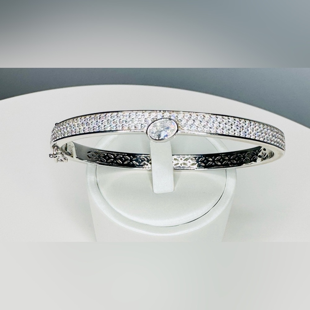 Elegant 18K White Gold & Sterling Silver Bangle Bracelet with Simulated Accents